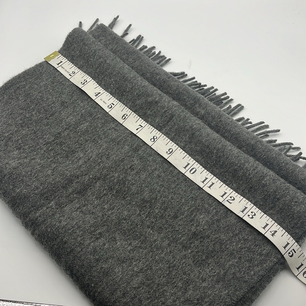 Gray Wool Men's Scarf - Picture 3 of 6